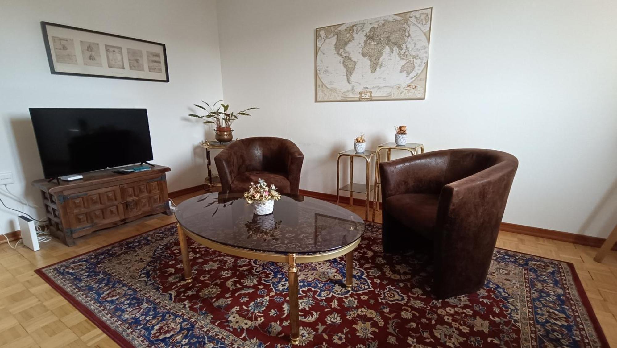 Helvetia 2 Zimmer Apartment Mit Parkplatz Zürih Dış mekan fotoğraf